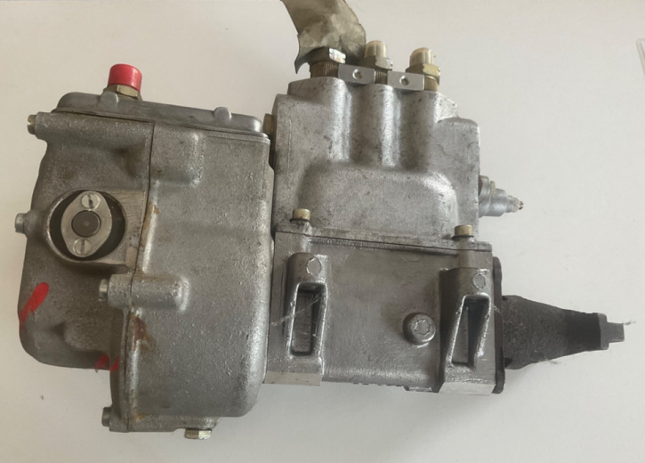 3NVD 12,5/9 GD3 Kraftstoffpumpe Robur Einspritzpumpe Takraf VTA DFG 3202 4002