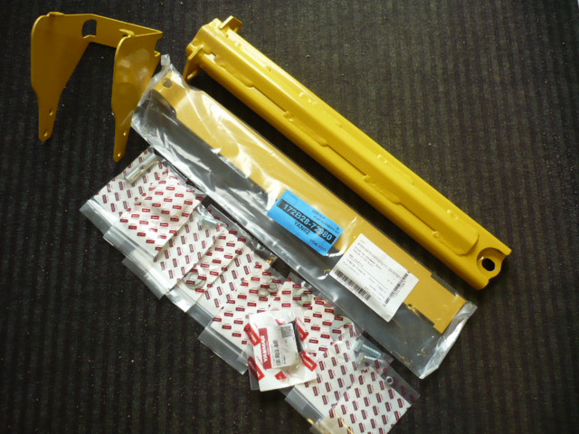 Kolbenstangenschutz Zylinderschutz cover kit Yanmar SV15, SV16, SV17 (EX) Minibagger 172B24-72110