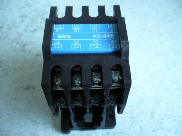 contactor Iskra / Fanal 42V VEB Platform FH1600 / 1 EAW DDR elevator