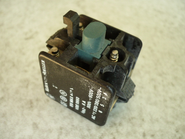Kontaktblock Kontaktelement Schaltkontakt Relais Contactor Zippo Steuerung 1511 1521