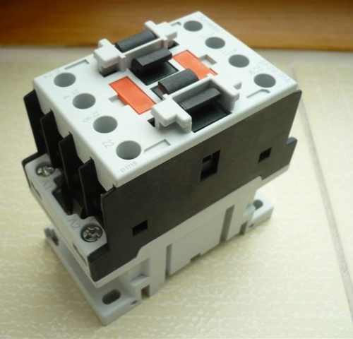 1 NC contact, contactor, air contactor, relay for RAV Ravaglioli lift KPN KPX KP models