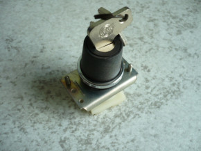Schlüsselschalter35441 Drucktaster Steuerung VEB DDR Hebebühne Lengenfeld FH1600