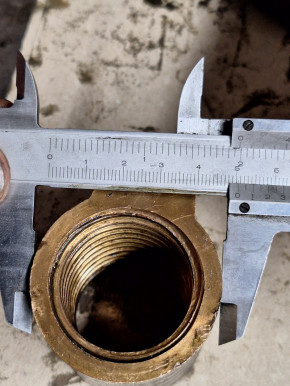 Sicherheitsmutter für RAV Ravaglioli Hebebühne KPN Ausführungen (70mm Lang Linksgewinde 1 Motor)