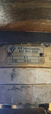 Hydraulic pump for 1 tons to 2 tons VEB Takraf Scissor lift Lunzenau /VEB Industriewerke Karl Marx Stadt TGL10852