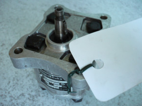 Hydraulikpumpe Zahnradpumpe Bulgarien C072XTM1 Lunzenau Markranstädt Takraf 1,5t