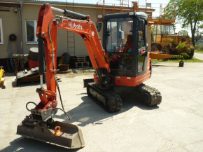 Frontscheibe oben mit Rahmen Fenster Kubota KX61-3 71-3 Kabine RG51847502