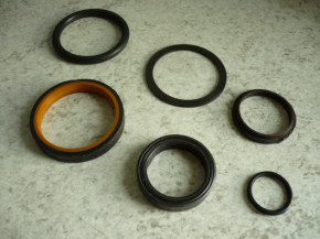 Sealing ring gasket seal seal set hydraulic cylinder seal kit Gehl SL2610