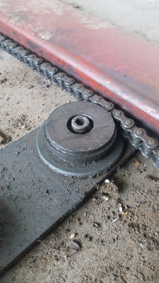 Chain guide roller, chain guide for Romeico Atlantic / Türfrei / Nordmeer lift (complete with bearing)