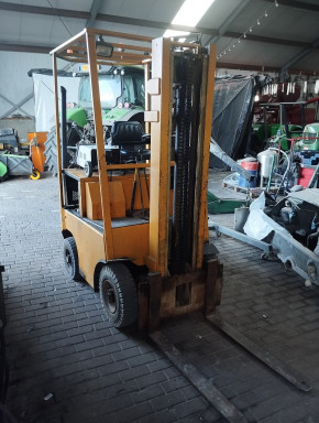 Starter 9 teeth left starter Takraf Frontstapler VTA Forklift DFG 1002 N-A