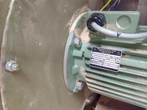 Elektromotor 24mm Welle Austauschmotor Motor VEM VEB Thurm DDR KMER 90 S2