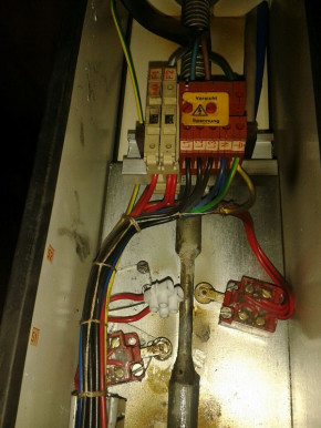 limit switch, switch contact with roller plunger for Slift Classic 2.25 lift (upper limit per column a proximity switch installed)
