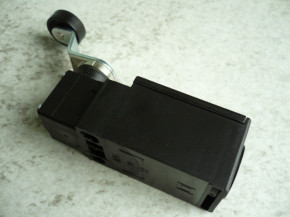 unten Endschalter Grenztaster Rollenhebel Romeico Beissbarth Lift Typ R 224 R 225 R 230 R 231 R 235 R 236