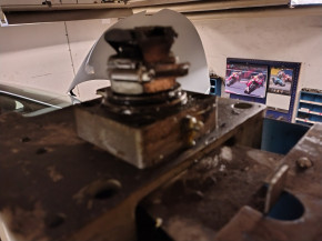 Lagerflansch für zwei Lager (ohne Lager) Beissbarth Romeico R 224 bis R 236 Hebebühne