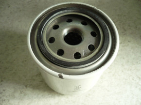 Service Fuel Filtereinsatz Motorölfilter Oel Gehl Kompaktlader SL 2610 Radlader