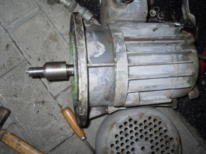 Elektromotor 19mm Welle Austauschmotor VEM Sachsenwerk VEB DDR Takraf Lunzenau
