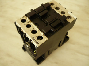 Schütz Schaltschütz Luftschütz Leistungsschütz für Beissbarth Romeico Hebebühne R 224 bis R 236 Modelle