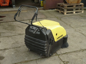 KÄRCHER Kehrmaschine KSM 750 B Kehrsaugmaschine mit Fahrantrieb