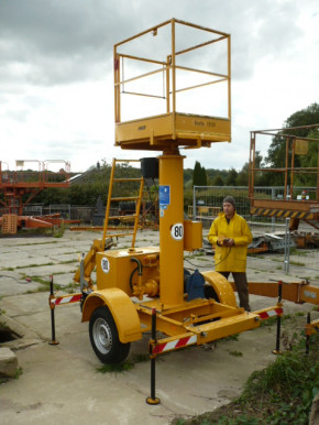 MBB G1200 Elektrohydraulische Arbeitsbühne Hubbühne Hebebühne Typ G 1200 BG Giraffe