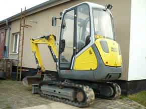 Minnibagger der Marke Wacker Neuson Typ ET 24