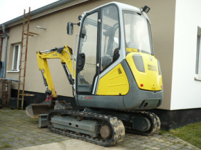Wacker Neuson mini excavator, model ET24