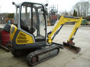 Wacker Neuson mini excavator, model ET24