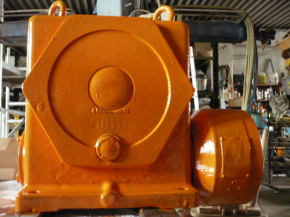 Getriebe VEB Aufzug Mastkletterbühne FH1600 Getriebefabrik Coswig 47204130003