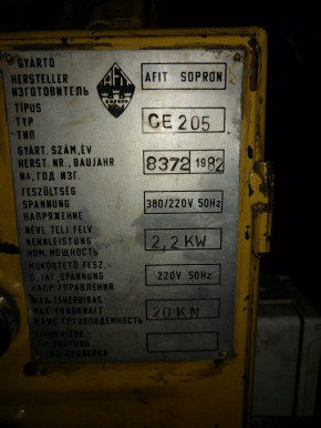 Lifting nut for AFIT Sopron Typ CE 205, CE 206 H / AFV Sopron CE 205 / CE 205T lift (with trapezoidal thread 49x6, 70mm length and 68mm outside diameter)