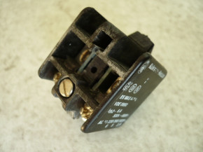 Kontaktblock Kontaktelement Schaltkontakt Relais Contactor Zippo Steuerung 1511 1521
