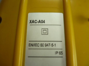 Telemecanique XACA04 Hängetaster leer Steuerflasche Handsteuerung Kransteuerung