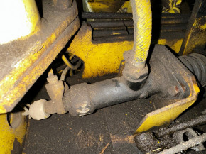 Brake master cylinder for VEB Takraf Forklifts Type VTA DFG 3202 2002 4002 Paul Fröhlich