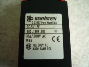 Bernstein Grenztaster Endtaster Endschalter Rollenhebel limit switch GC-SU1 FF