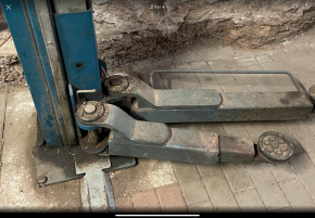 lift pad, rubber pad, rubber plate for Nussbaum Lift Type SL 2,25 ATL 2.25, Eurolift 2500-2, ESL 2.20 und S-Lift (130mm x 28mm)