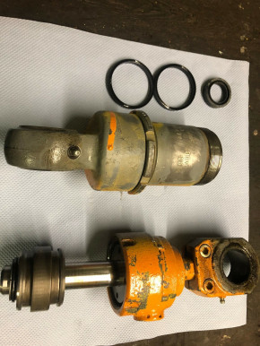 Dichtsatz Dichtung Schwenkzylinder Hubzylinder Takraf Gabelstapler DFG1002 HT140 / MZG 40 Kompaktlader / T174 Mobilbagger Lenkung