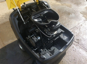 Kärcher KM 85 / 50 W B Kehrmaschine Kehrsaugmaschine Hand Besen Professional