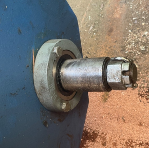 1x Kugellager + Lagerflansch für obere Spindellagerung Zippo Hebebühne 1226 1226.1 1250 1250.1 1501 1506 1511 1511.1 1521 1526 1531 1532