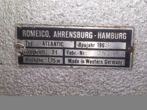 Lifting nut, load nut for Romeico Atlantic Nordmeer Türfrei lifts type TC KC to factory no. 20000